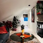 Arctic Loft Διαμέρισμα Skjervoy